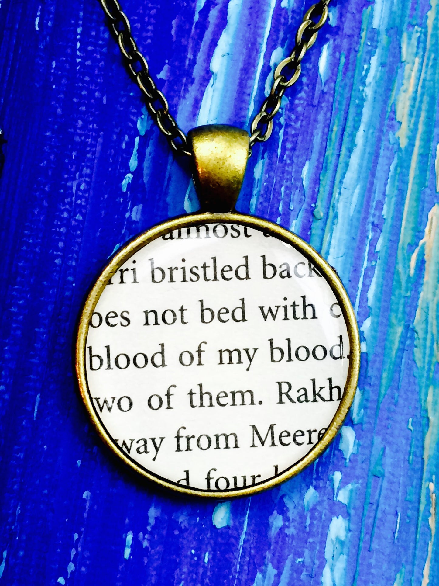 Game of Thrones pendants - Recycled books - Winter is Coming - Valar Morghulis - Blood of my Blood - Fire and Blood - Mother of Dragons