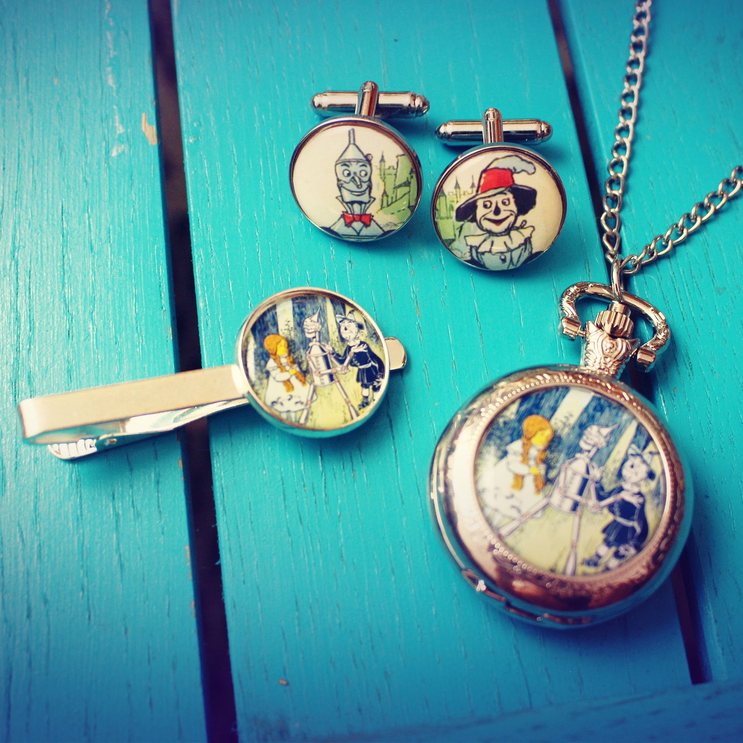 Vintage Wizard of Oz book illustration set. Cufflinks Tie Bar Pocket Watch Tinman Scarecrow Wicked. Groomsmen gift set. Yellow brick road