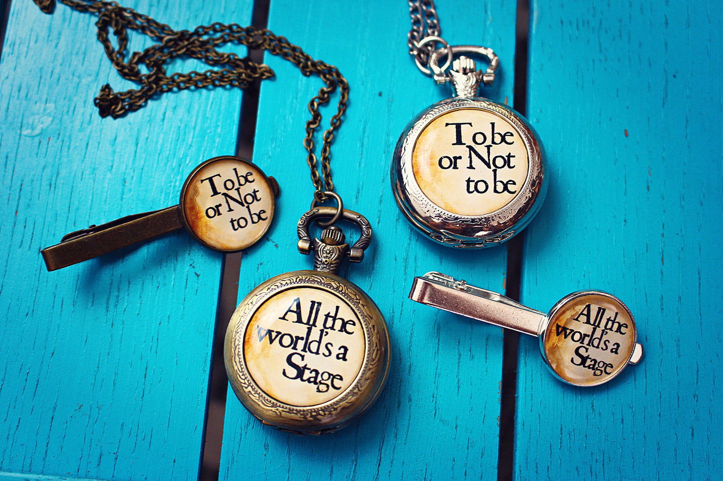 Shakespeare Quote Pocket Watch . Personalised Gift .Theatre, Actor, Poetry Wedding gift, groom, ushers, father of the bride, best man. To Be