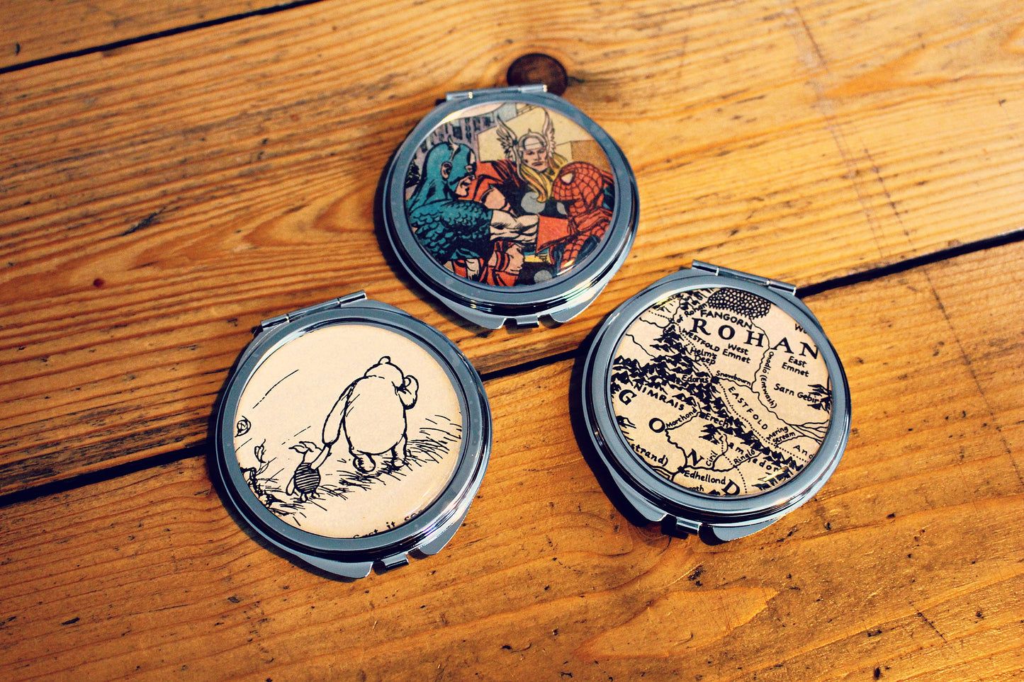 Recycled Book Page Compact Mirrors. Comic Book Illustrations. Bridesmaid Gift. Personalised Pocket Mirror. Mothers Day Gift. Gift for Mum.