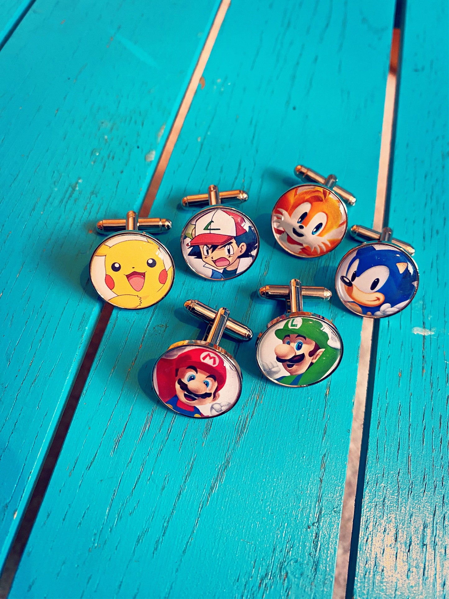 Retro Video Game Cufflinks. Old School Gamer Gift. RPG Gaming. Groomsmen Cufflink set. Arcade Game. Vintage Console Wedding Accessories.