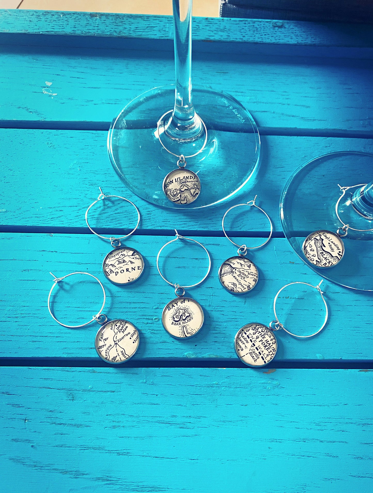 Book Page Wine Charms. Upcycled Personalised Wine Charms. Famous characters. Classic Novels. Literature Gift. Bookworm.