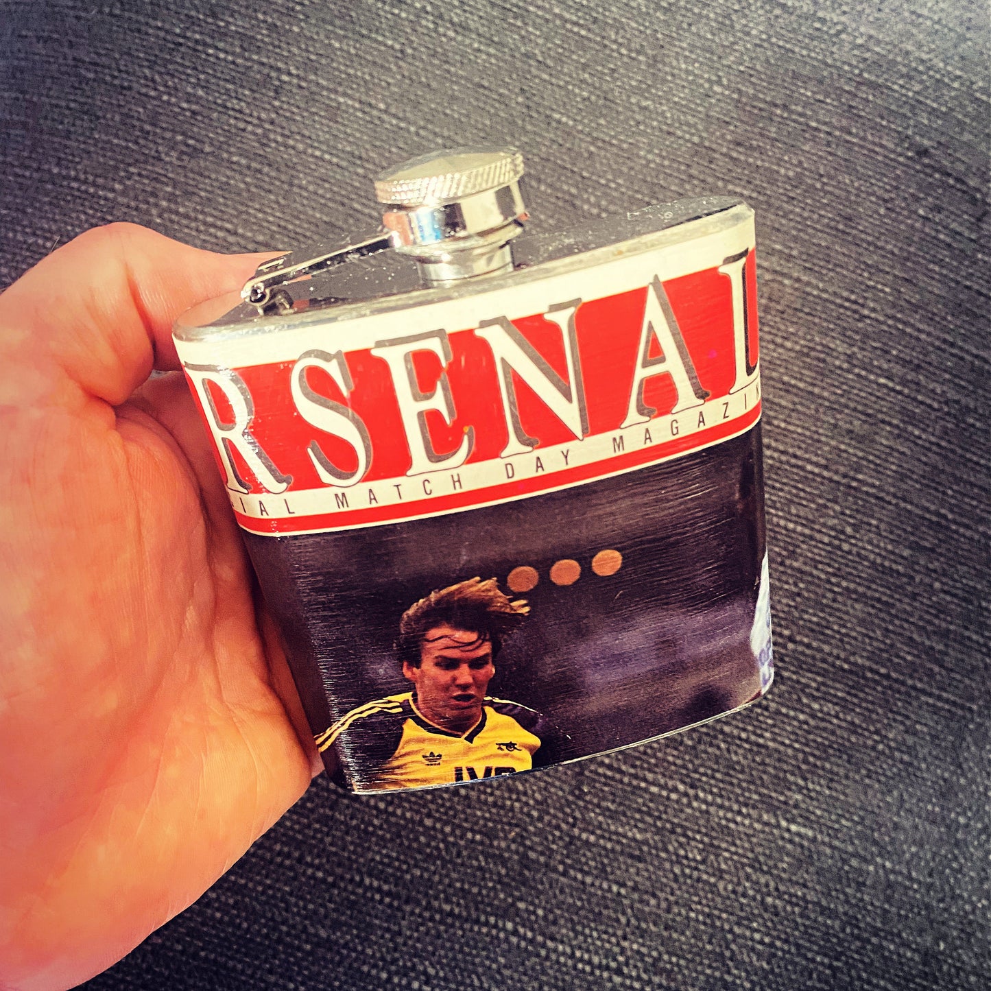 Vintage Arsenal Football Programme Hip Flask. Upcycled Football Gift. Groomsman. Football Gift for Dad. Unique Whiskey Present. Gunners