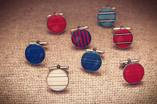 Football Team Colours Cufflinks. Man United. Man City. Spurs. Arsenal. Liverpool. Chelsea. Crystal Palace. Everton. Groomsmen gift. Soccer.