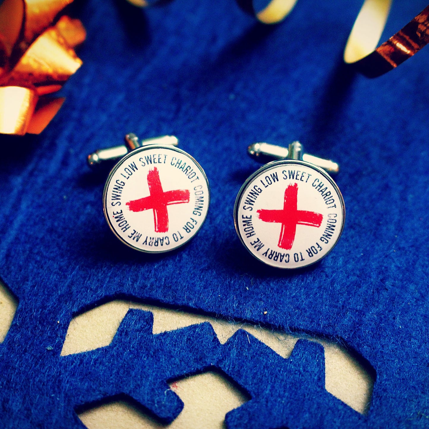 Swing Low Sweet Chariot Cufflinks. England Rugby Fan. Rugby gift for him.Rugby Anthem. Six Nations. Twickenham. Present for dad. St Georges.