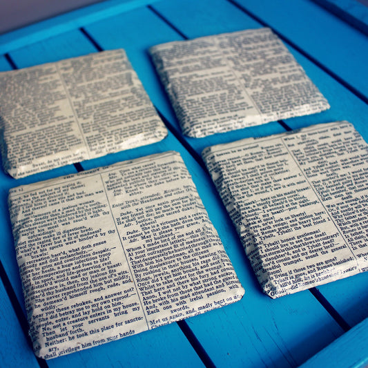 Shakespeare recycled book page coasters. Personalised novelty gift. Literature. Book lover. Kitchen gift. Mothers Day Gift. Gift for Mum.
