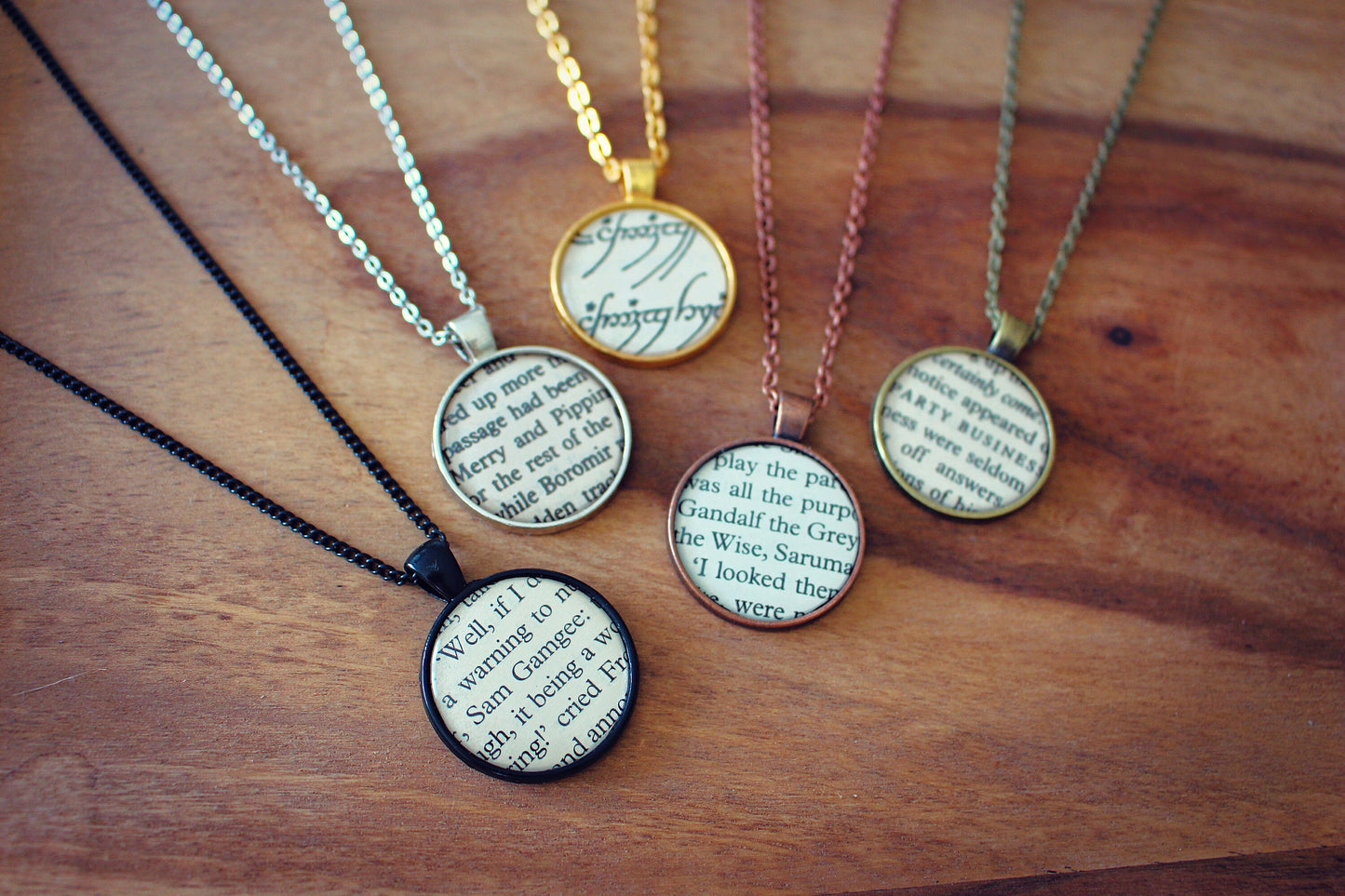 Recycled Book Page Necklaces. Recycled Literature Jewellery. Bookworm Vintage Book. Reading Book Lover. Mothers Day Gift. Gift for Mum.