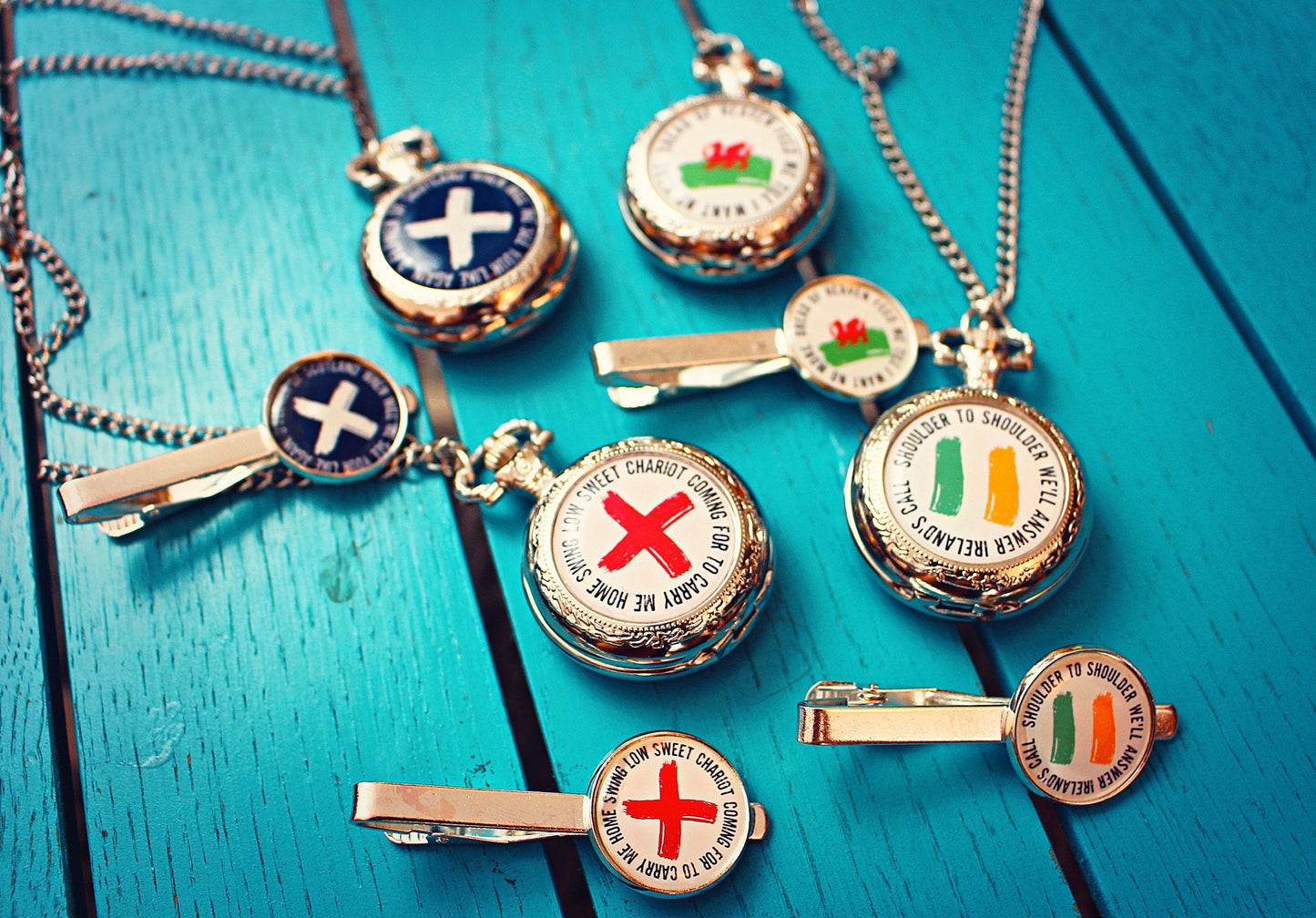Swing Low Sweet Chariot Cufflinks. England Rugby Fan. Rugby gift for him.Rugby Anthem. Six Nations. Twickenham. Present for dad. St Georges.