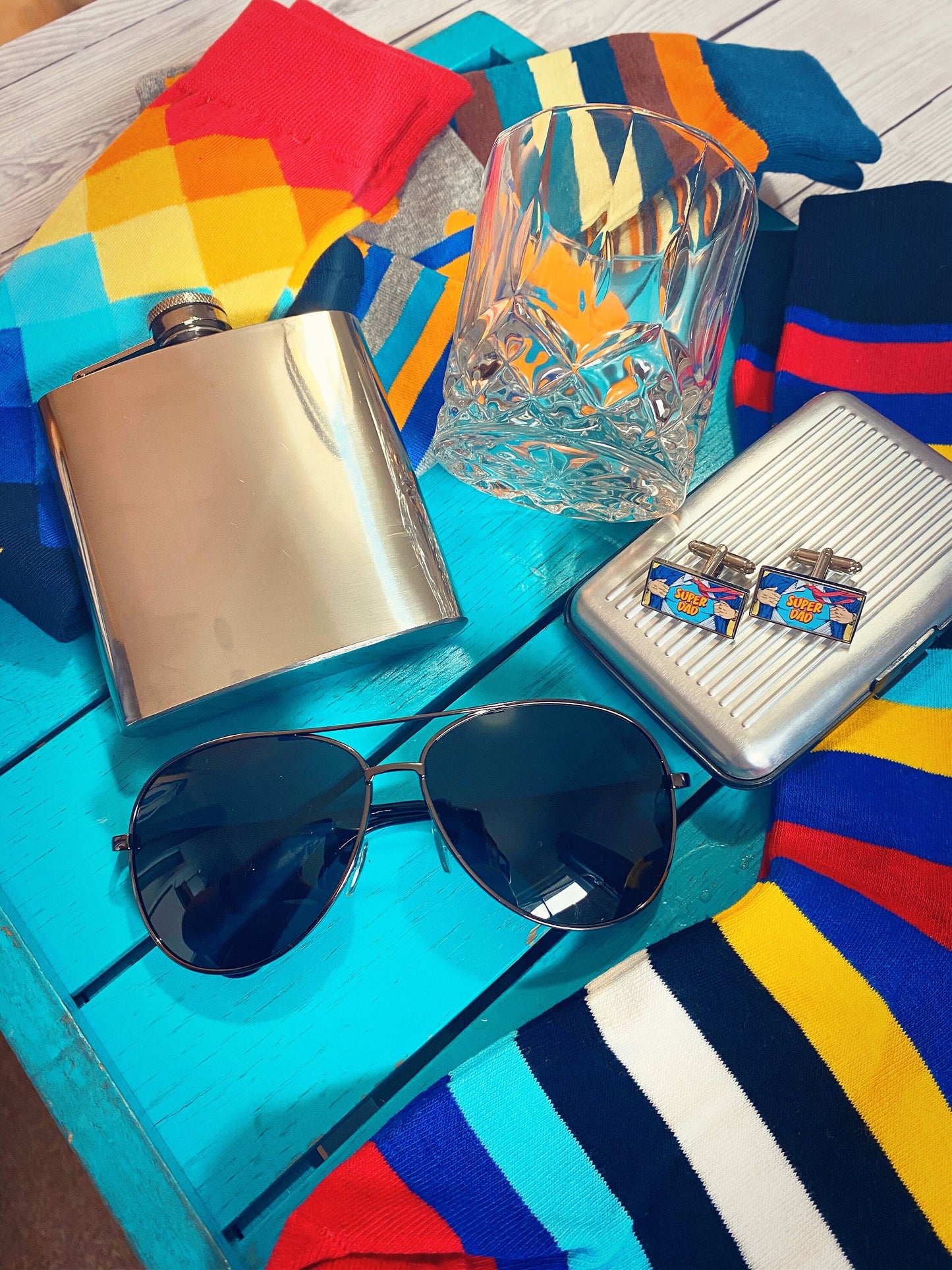 FATHERS DAY BOX. Personalised Gifts for Dad. Handmade Father's Day. Gift Box for Dad. Hip Flask. Socks. Sunglasses. Cufflinks. Glass. Watch.