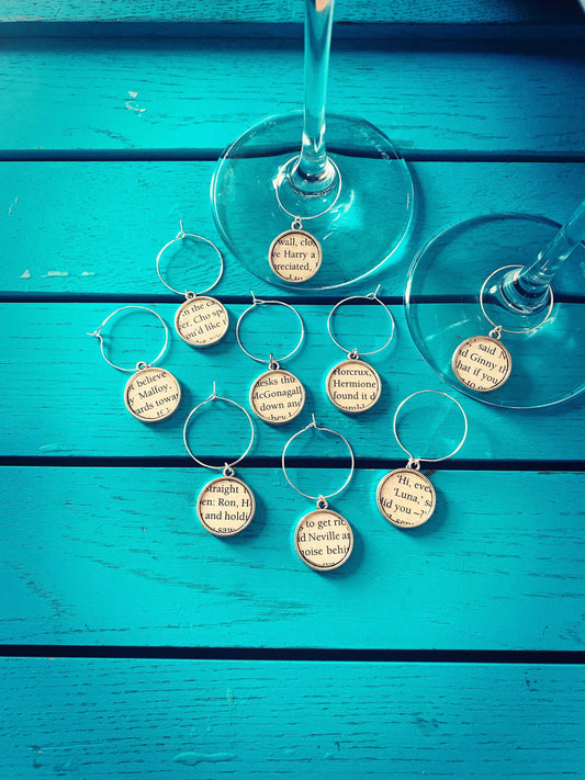 Book Page Wine Charms. Upcycled Personalised Wine Charms. Famous characters. Classic Novels. Literature Gift. Bookworm.